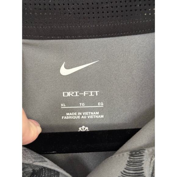 Nike Men's Tour Dri-FIT Smoke Gray Rake Lines AOP Golf Polo Shirt Size XL - Picture 8 of 8